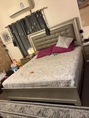 Dubble bed With Mattress