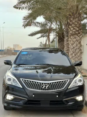 هيونداي ازيرا