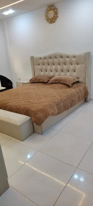 للبيع غرفة نوم شبه جديدة - استعمال خفيف جدا