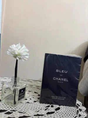 عطر blue de chanel الأصلي فل كامله بالكرتونه