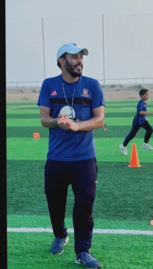 مدرب كره قدم