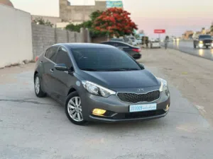 Used Kia K3 in Tripoli