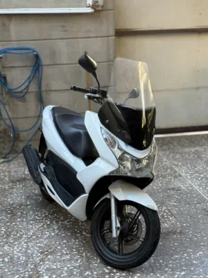 Pcx بي سي اكس
