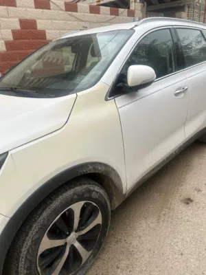 Used Kia Sorento in Basra