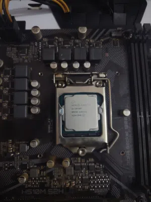 كومبو معالج ومذربورد i5 10400f مذربورد H510M من GIGABYTE  تفاصيل اكثر بالوصف