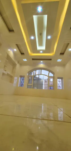 9999 m2 More than 6 bedrooms Villa for Rent in Sana'a Haddah