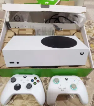 Xbox Series S Xbox for sale in Basra