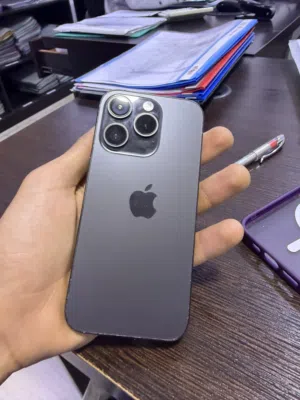 iPhone 15 pro 128 g