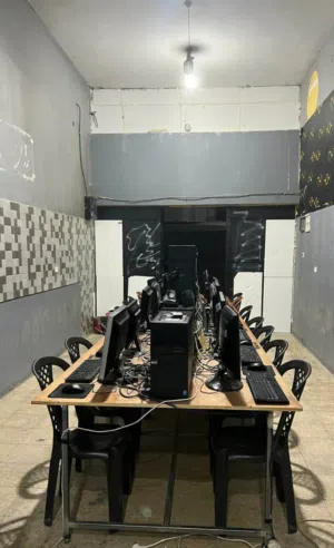 محل سلتك + جيمنج للبيع كامل