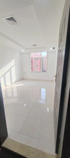 500 m2 2 Bedrooms Apartments for Rent in Hawally Hawally