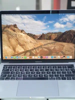 MacBook Pro A1989 core i7 Pro 16gb Ram 1tb ssd Touch Bar Ratina display Orignal charger