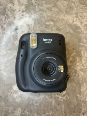 Fujifilm instax mini 11 instant camera كاميرا فورية