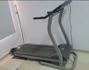 للبيع جهاز سير مستخدام عرررط