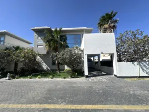 فيلا للايجار في سار نصف مفروش