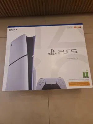 PS5 Slim in excellent condition
