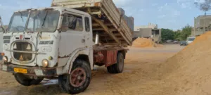 فيات للبيع محرك مخدوم 0.10السياره سيريا قومه بادن الله خاليه من العيوب