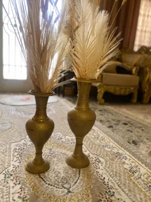 مزهريات نحاس بل كامل مرتبات منظرهم جميل لعشاق زوق رفيع نقش بل كامل عمرهم فوق 20 سنة