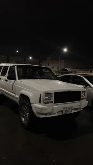 جيب شروكي 98