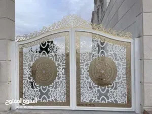 محددة القيسي لكافة أشغال الحدادة والألمنيوم والكرميد أهلاً وسهلاً نوفر لكم دقة عالية بلمواعيد والشغل
