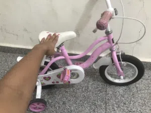 Small cycle for kids pink colour