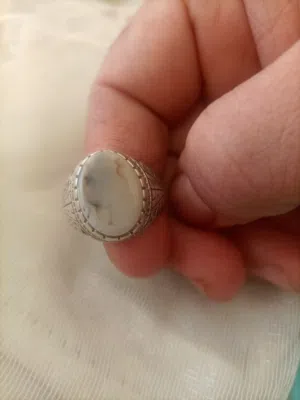 عندي مجموعة محابس (رجالي / نسائي) للبيع ذهب / فضة (حسب القطعة) نظيفة وحالة ممتازة