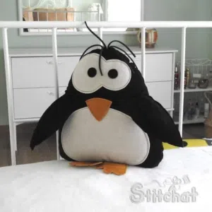 وسادة على شكل بطريقstittchat