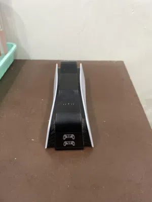 جهاز شحن اليدات PS5