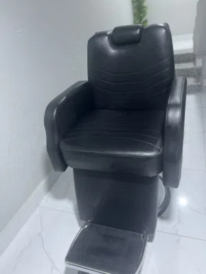 طقم كراسي لصالونات التجميل تصميم عصري ومريح