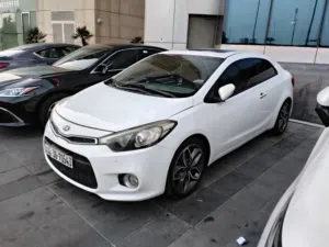 kia cerato cupe 2015  كيا سيراتو 2015 توب لاين