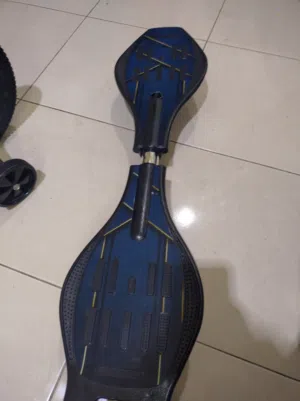 سكيت بورد بسعر رخيص سعره الاصلي 150