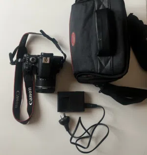 كاميرا Canon 800D للبيع