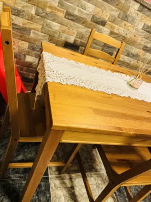 طاولة أكل Ikea