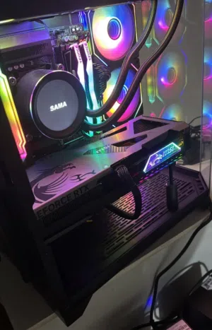 RTX 5070 + Ryzen 9 9950X Gaming PC
