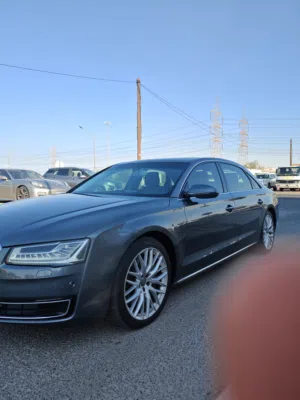 أودي A8     2015