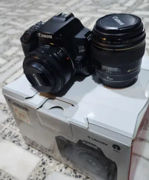 كانون d250 مع عدسات