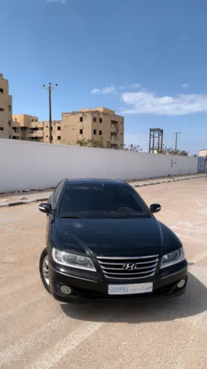 ازيرا 2010