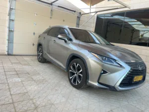 Used Lexus RX in Al Dakhiliya
