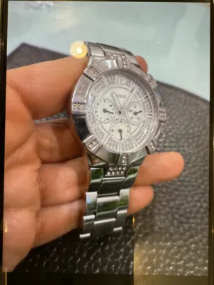 ساعة جس guess watch