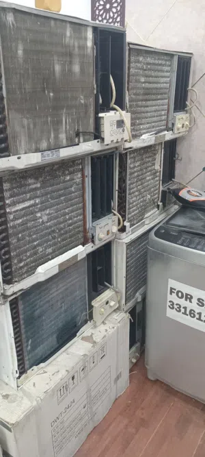 window Ac 2 ton 60 BD good condition good working