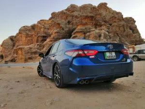 تويوتا كامري 2019 SE Hybrid وارد كندا كاملة الاضافات مميزة جدا