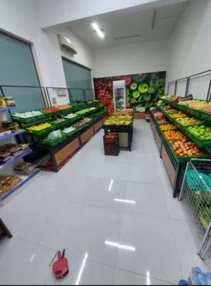 vegtabel rack 8 3 vegtabel tabel watermelon box steel 1 1counter 1 refrigerator 2 air conditioner