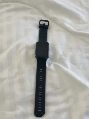 Huawei Smartwatch in Excellent Used Condition - Premium Wearable Technology