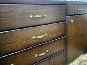 غرفة نوم كامله خشب لاتيه رفوف MDF لون بني