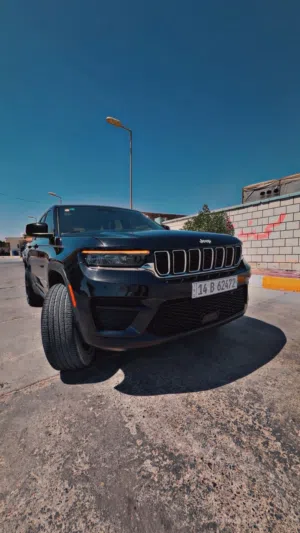 Used Jeep Grand Cherokee in Basra