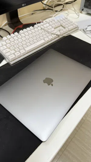 ماك بوك Air M1 2020
