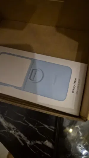 Cover zflip 6 و7ef