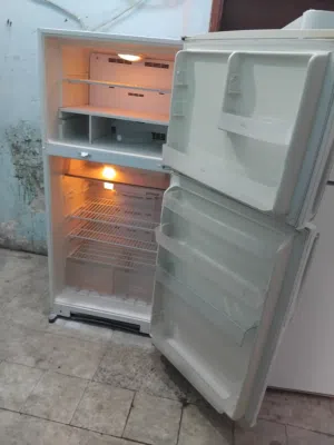 بيع ثلاجة سانيو يباني  20 قدم