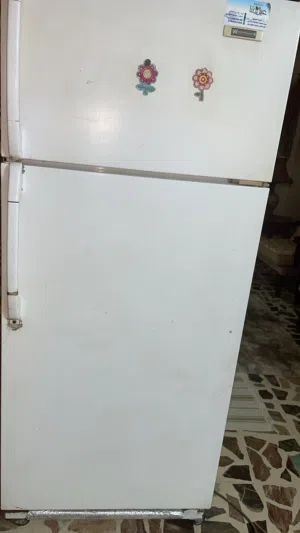 ثلاجه مستعمل للبيع