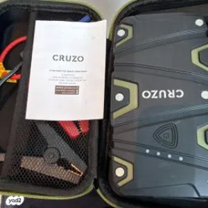 للبيع جهاز Cruzo Jump Starter الأصلي، الحل المثالي لحالات الطوارئ وتعطل بطارية السيارة. جهاز قوي، عم