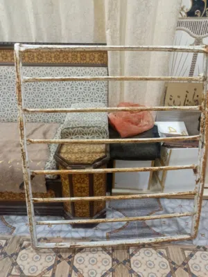 سله سايبا تفصال نضيفه عوزهه فقط صبغ كامله هيه وربلاتهه مابيهه اي نقص فقط صبغ